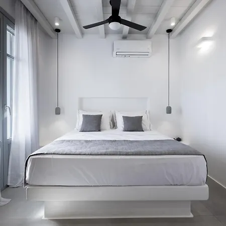 Azure Hotell Kímolos