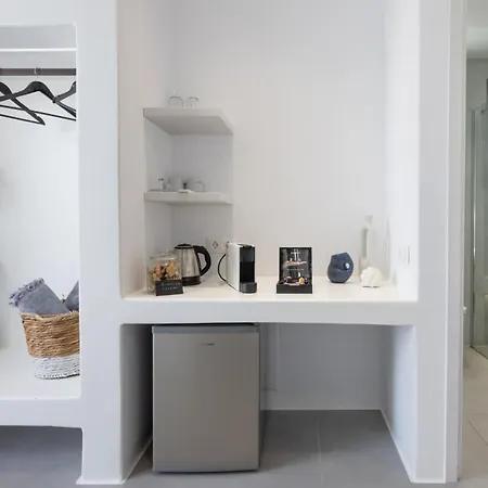 Hotell Azure Kímolos