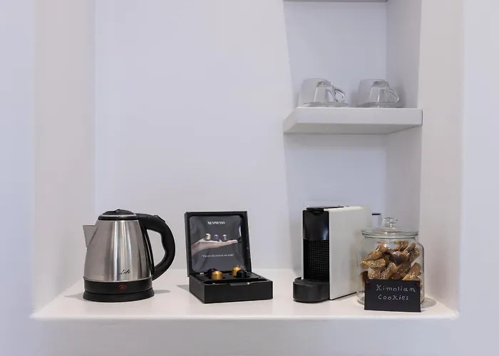 Azure Κίμωλος